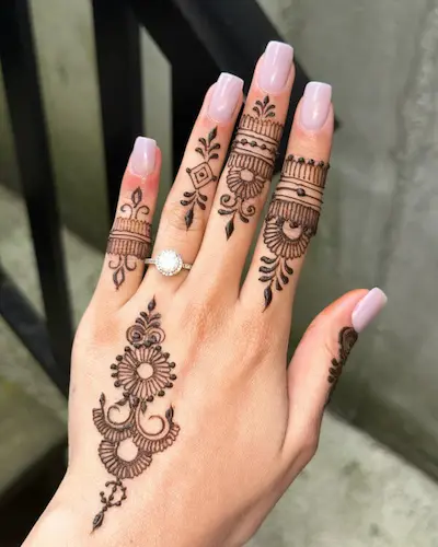 Contemporary Henna Art