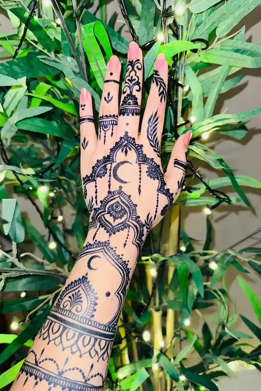 Modern Henna